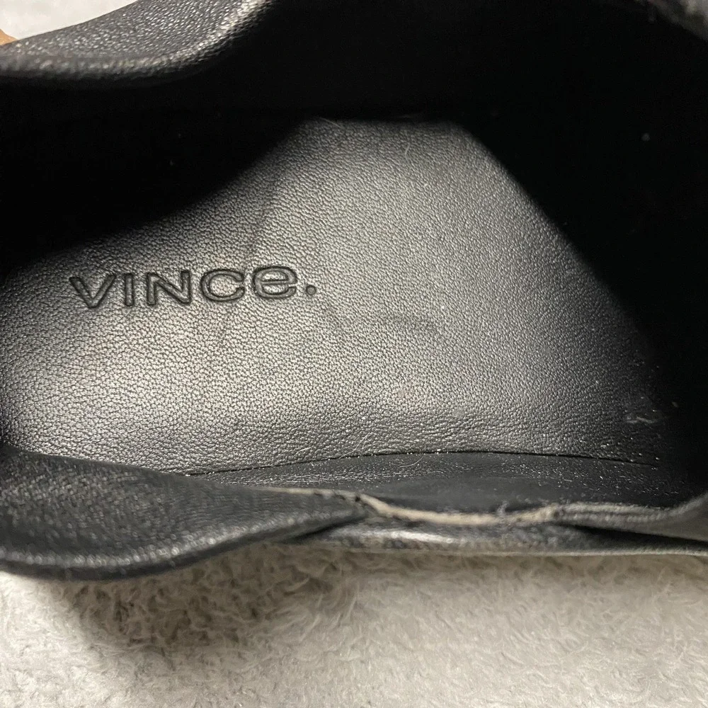 Vince Garvey‎ Slip On Shoes Womens 6 Snake Print Casual